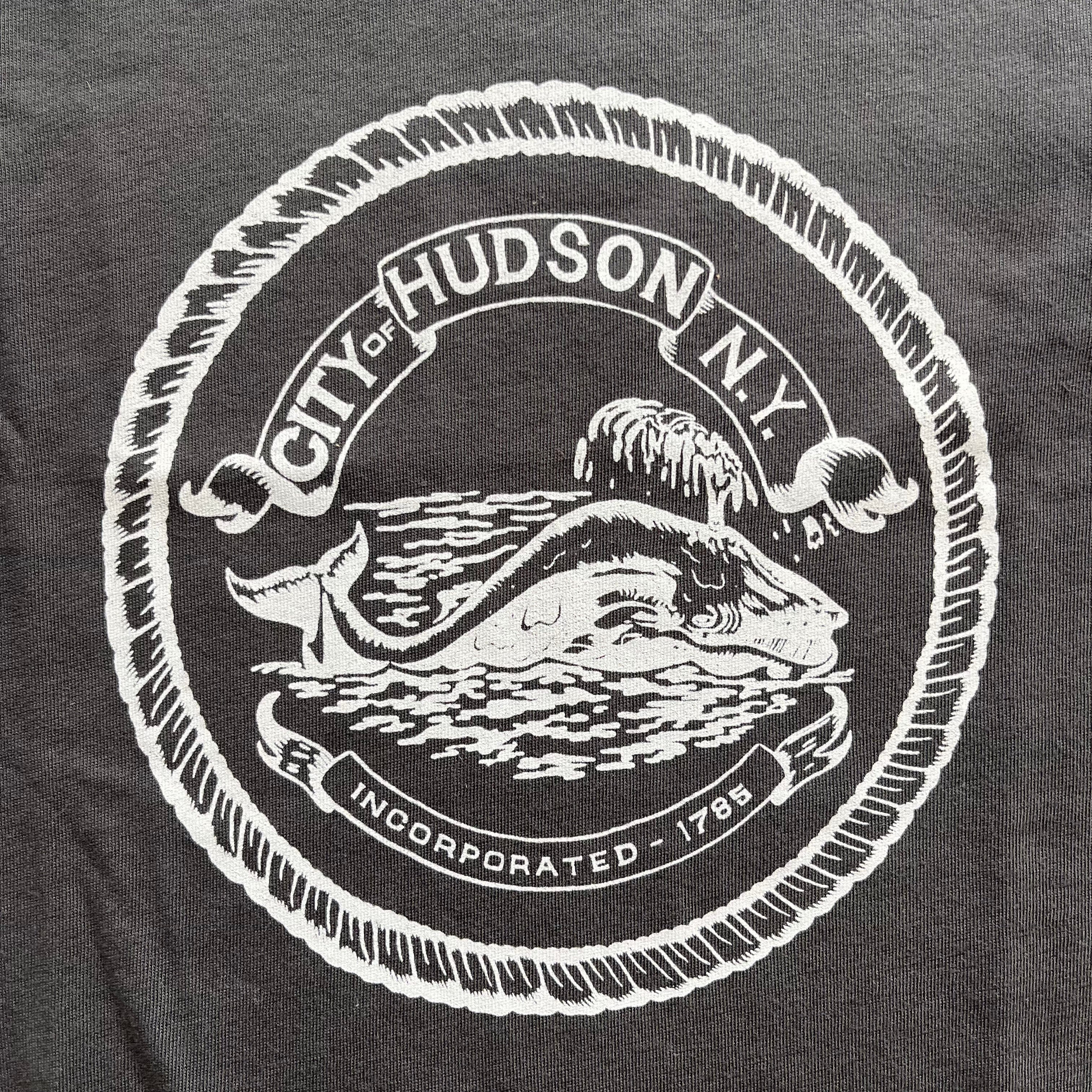 Hudson T-Shirt - Rebus