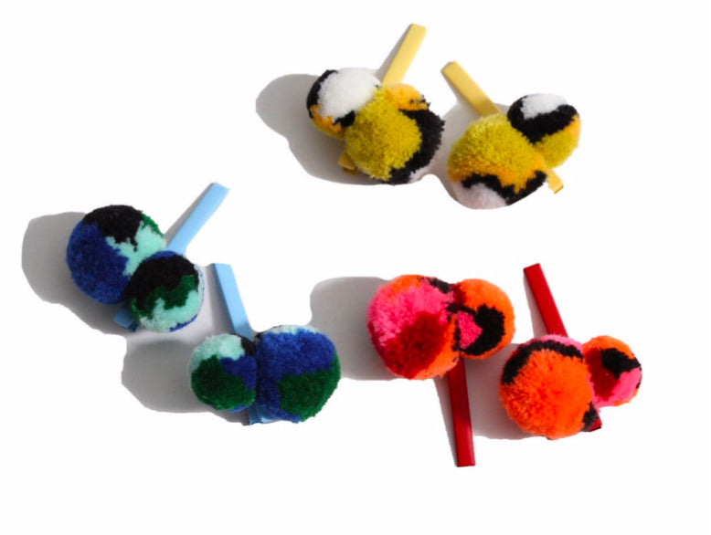 Pom Pom Bobbi Pins